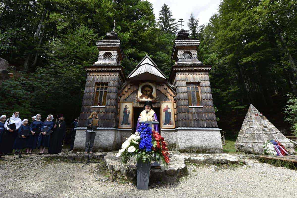 Russische Kapelle auf dem Vršič-Pass bei Kranjska Gora und in der Nähe der Erjavčeva-Hütte